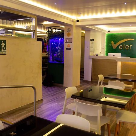 Hotel Veler Restaurante Medellin Bagian luar foto