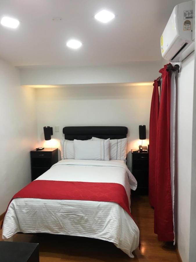 Hotel Veler Restaurante Medellin Bagian luar foto