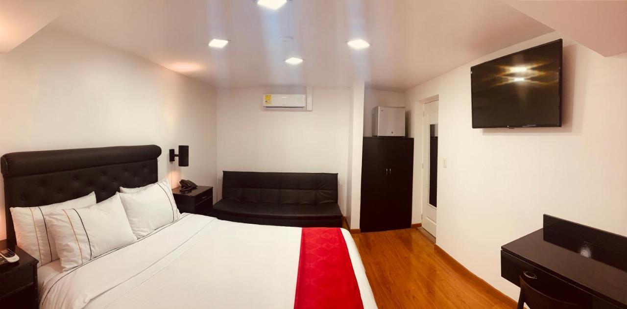 Hotel Veler Restaurante Medellin Bagian luar foto