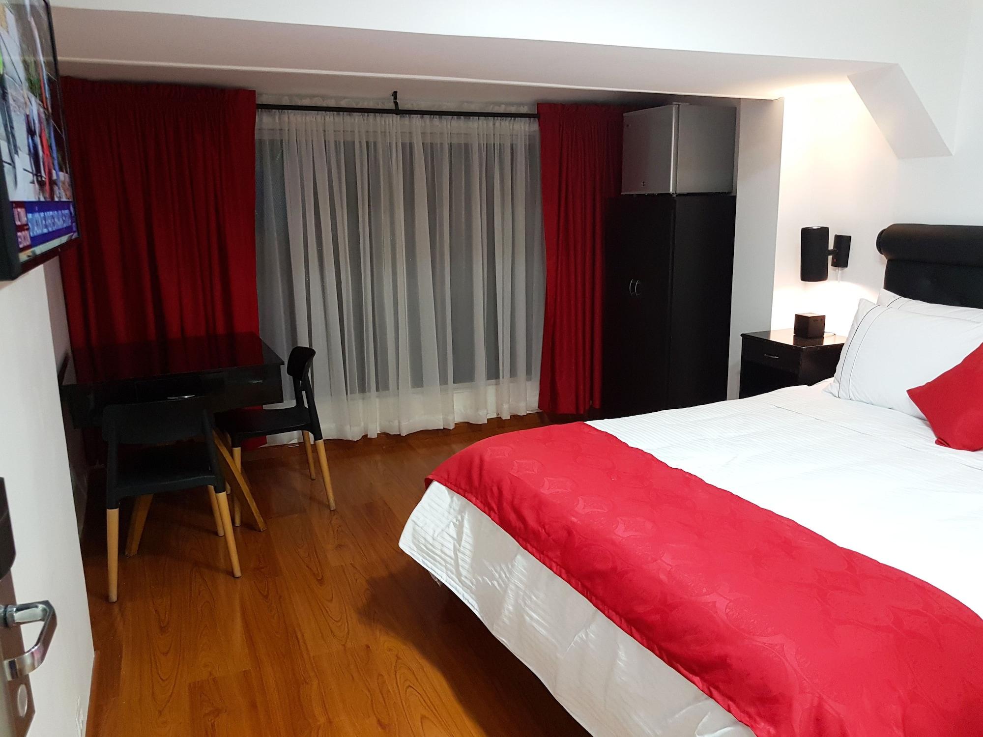 Hotel Veler Restaurante Medellin Bagian luar foto