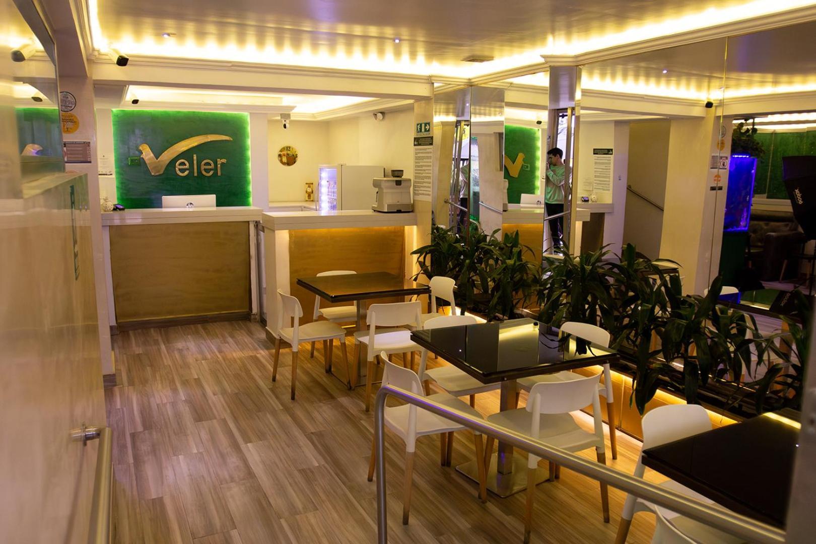 Hotel Veler Restaurante Medellin Bagian luar foto