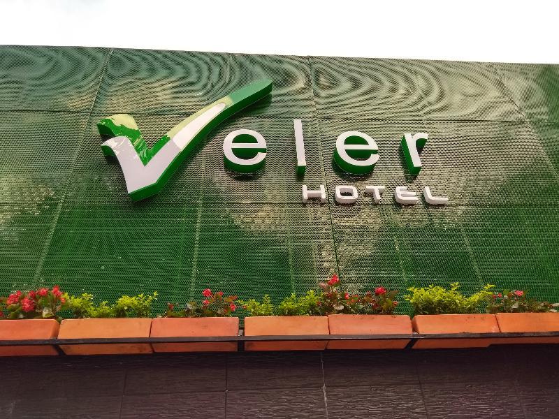Hotel Veler Restaurante Medellin Bagian luar foto