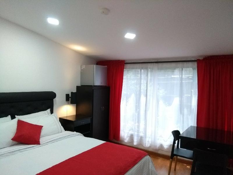 Hotel Veler Restaurante Medellin Bagian luar foto